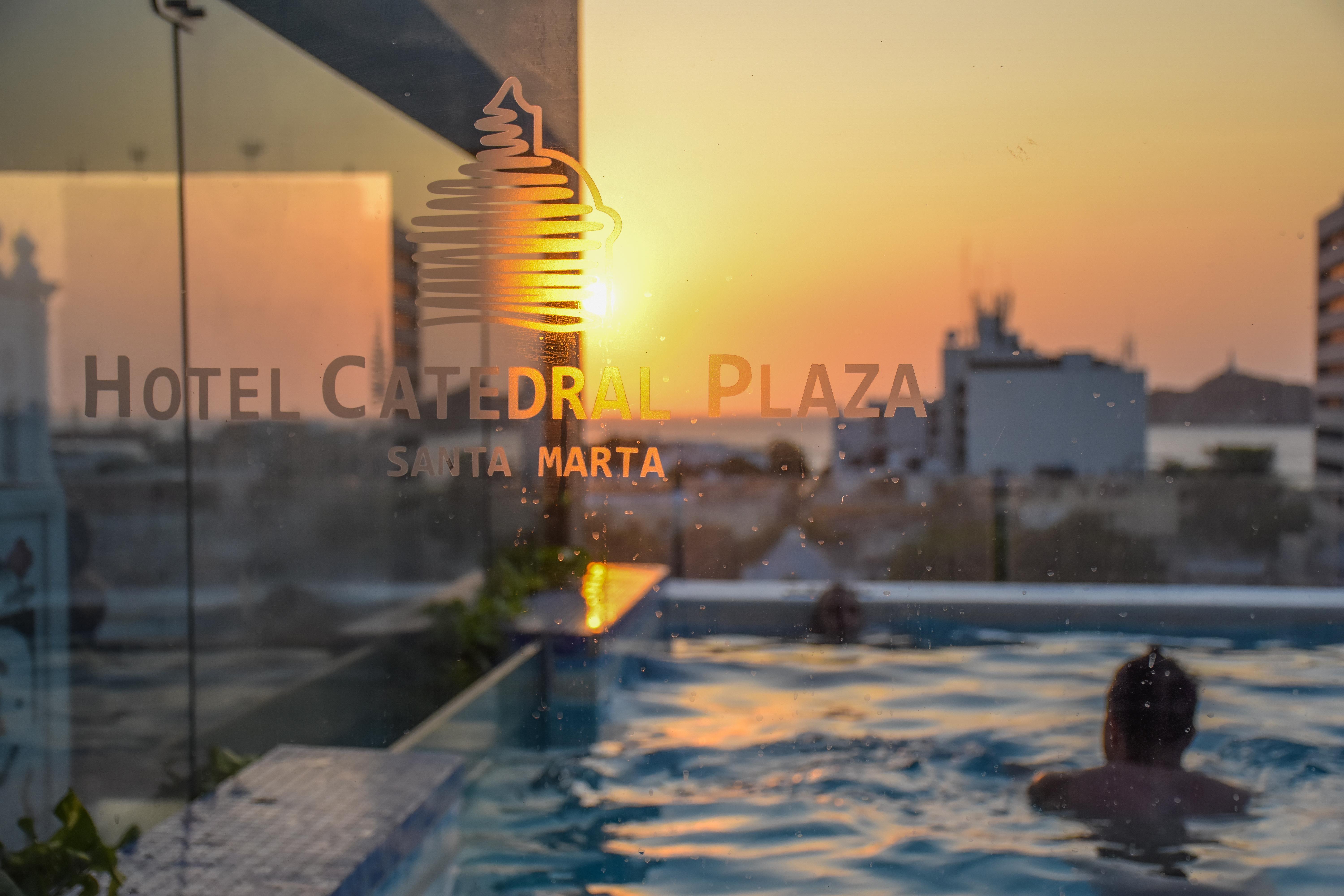 Hotel Catedral Plaza Santa Marta  Buitenkant foto
