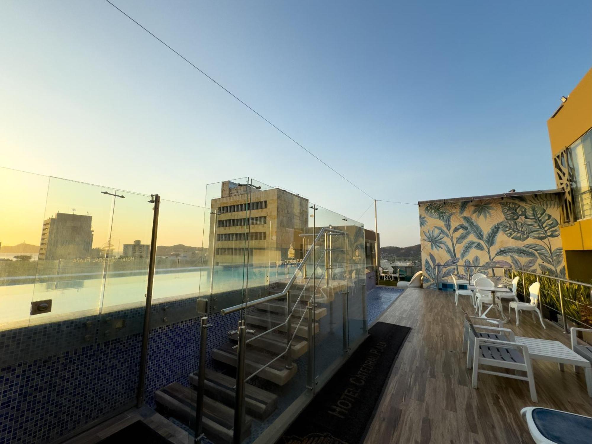 Hotel Catedral Plaza Santa Marta  Buitenkant foto