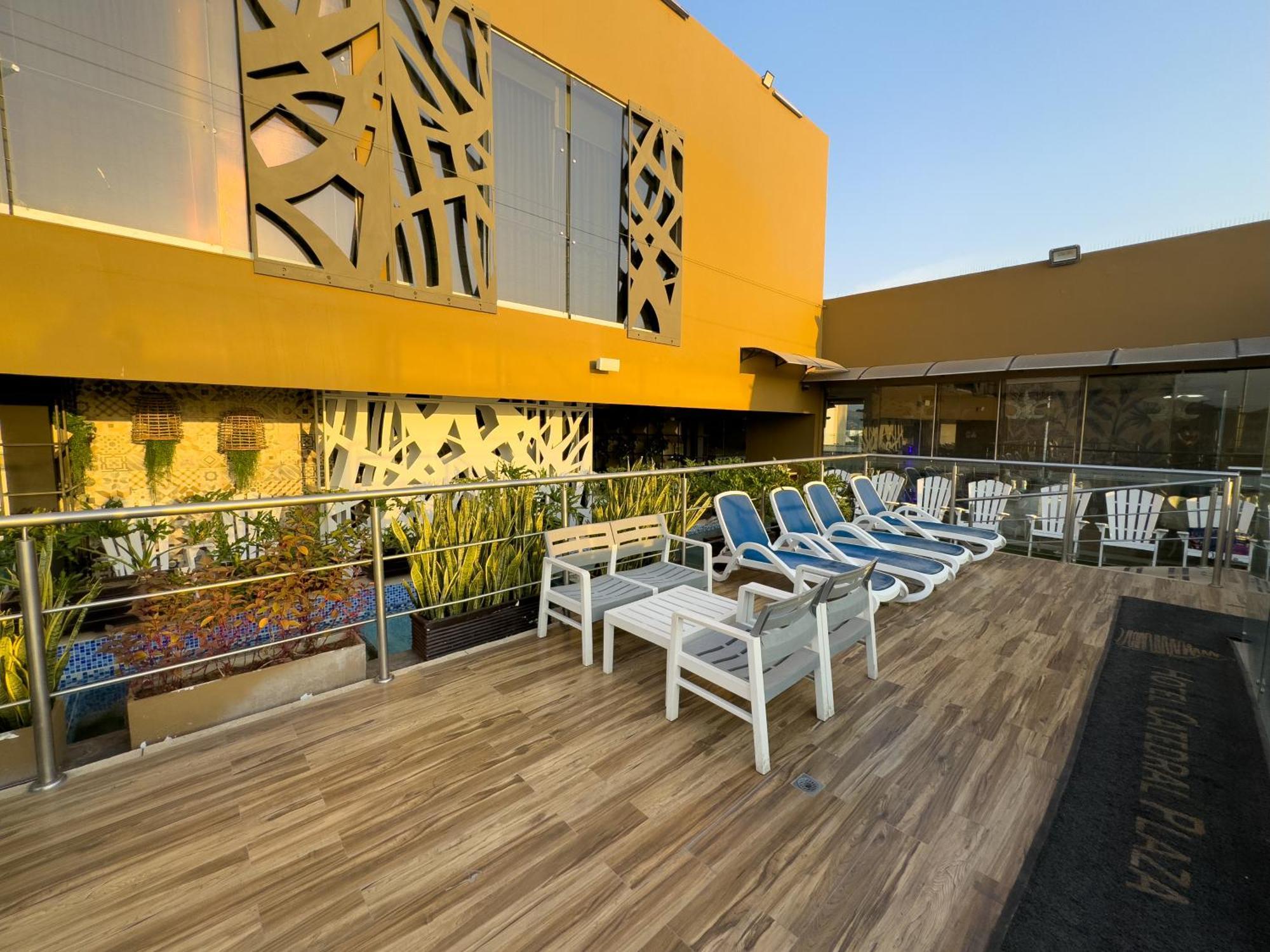 Hotel Catedral Plaza Santa Marta  Buitenkant foto